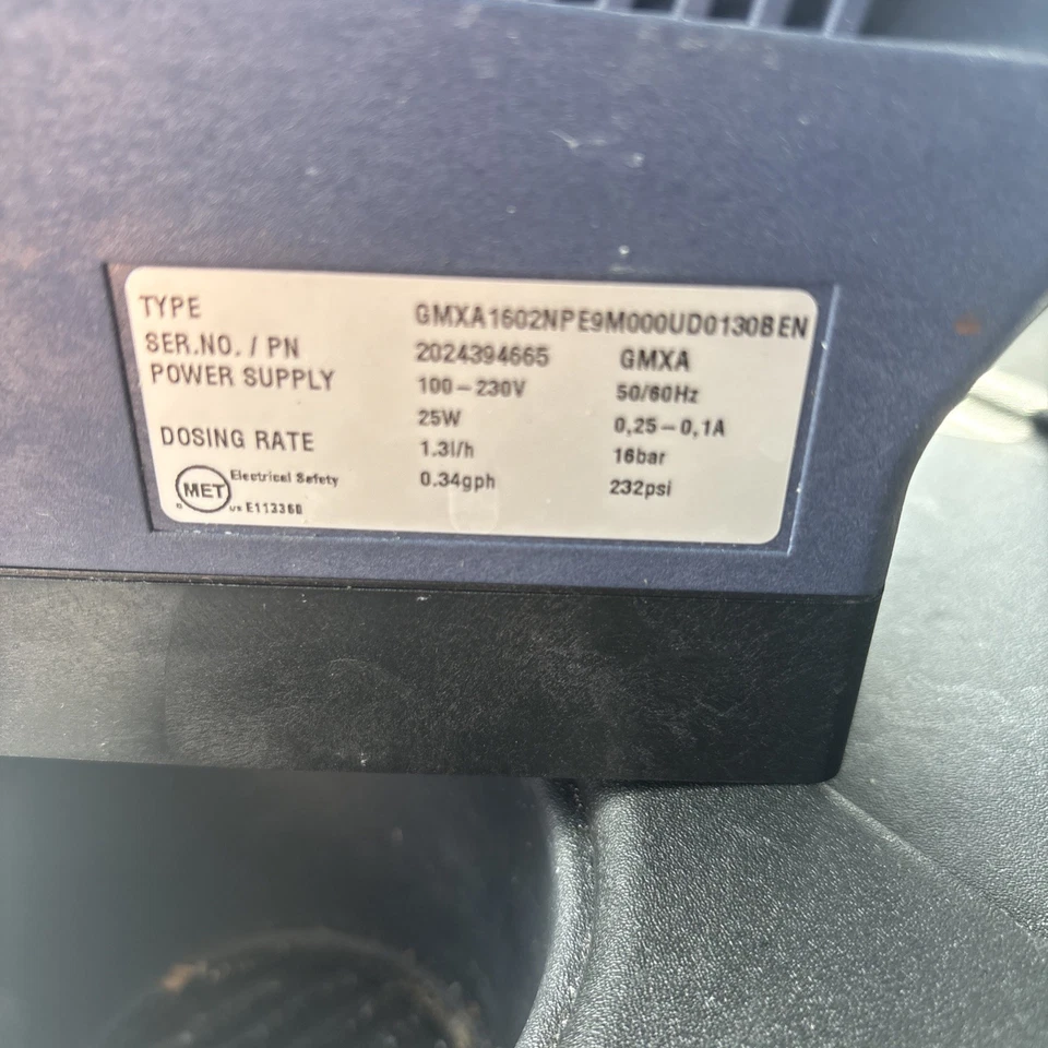 PROMINENT TYP GMXA 1604NPE26 DRIVEN METERING DOSING LIQUID CHEMICAL WATER PUMP - Image 3 of 4