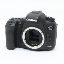 Canon EOS 7D Mark II 20.2MP Digital SLR Camera Body #111