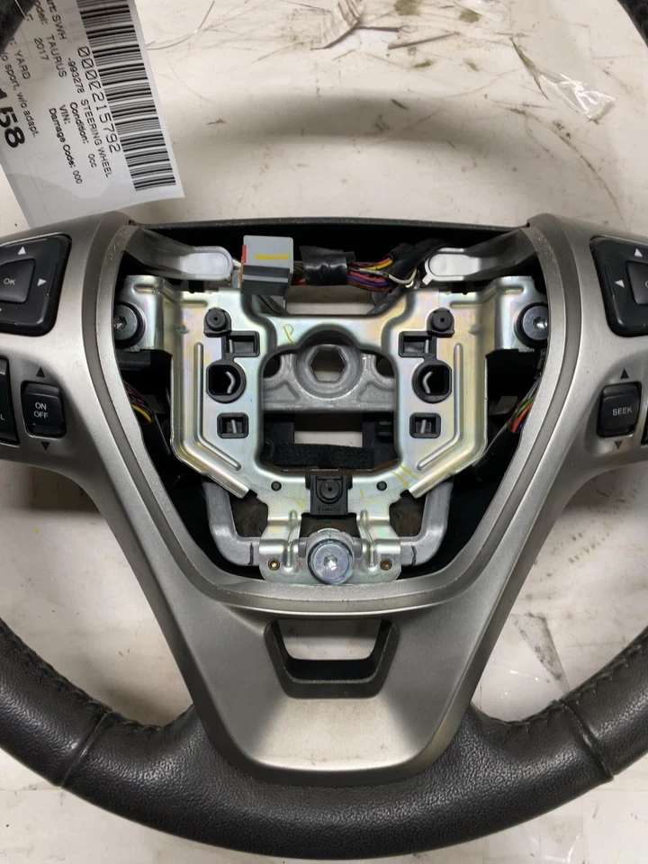 Volante FORD TAURUS 13-18 CUERO SIN CALOR SIN MADERA DG1Z3600BA Foto 4 de 4