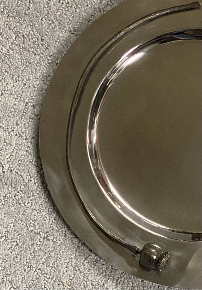 Plato para servir granada de plata Michael Aram Foto 2 de 4