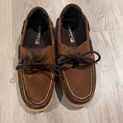 Sperry top sider boat shoes
