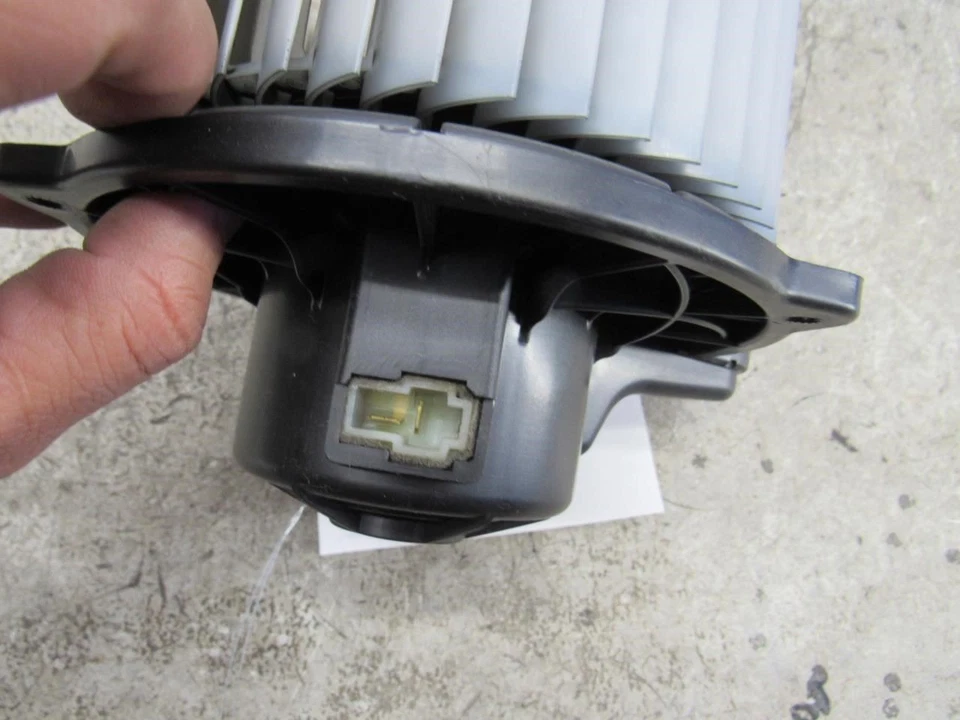 2011 Hyundai Equus Genesis front dash ac heater air fan blower motor wheel OEM Foto 3 de 4