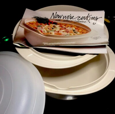TUPPERWARE NEW USA VINTAGE ULTRA 21 OVENWARE 2 QUART CASSEROLE SET