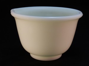 Details About Vintage Hamilton Beach Racine Wi Custard Glass Mixing Bowl With Pour Spout