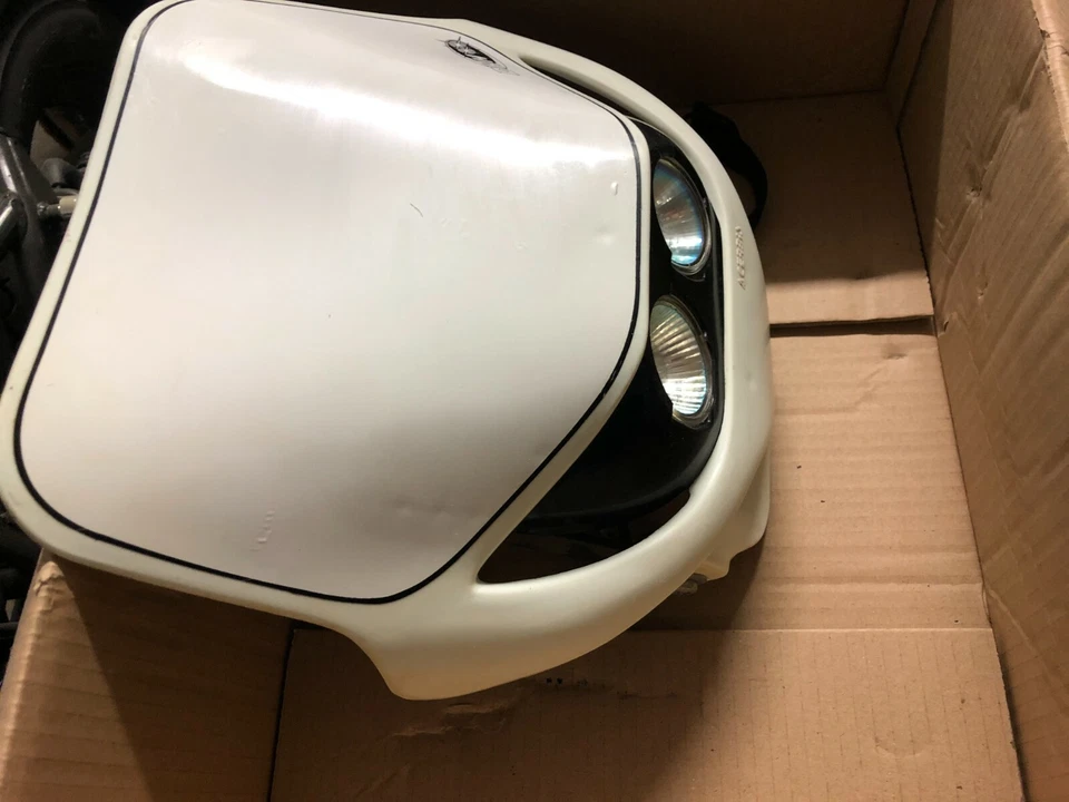 MASCHERINA PORTAFARO UNIVERSALE ACERBIS ENDURO Bianca Special castom - Immagine 4 di 4