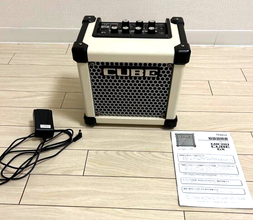 ROLAND MICRO CUBE GX White Guitar Amp From Japan | eBay