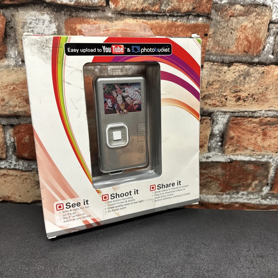 Creative Vado HD 720p Pocket Video Camcorder 2x Digital Zoom VF0570 - Image 3 of 4