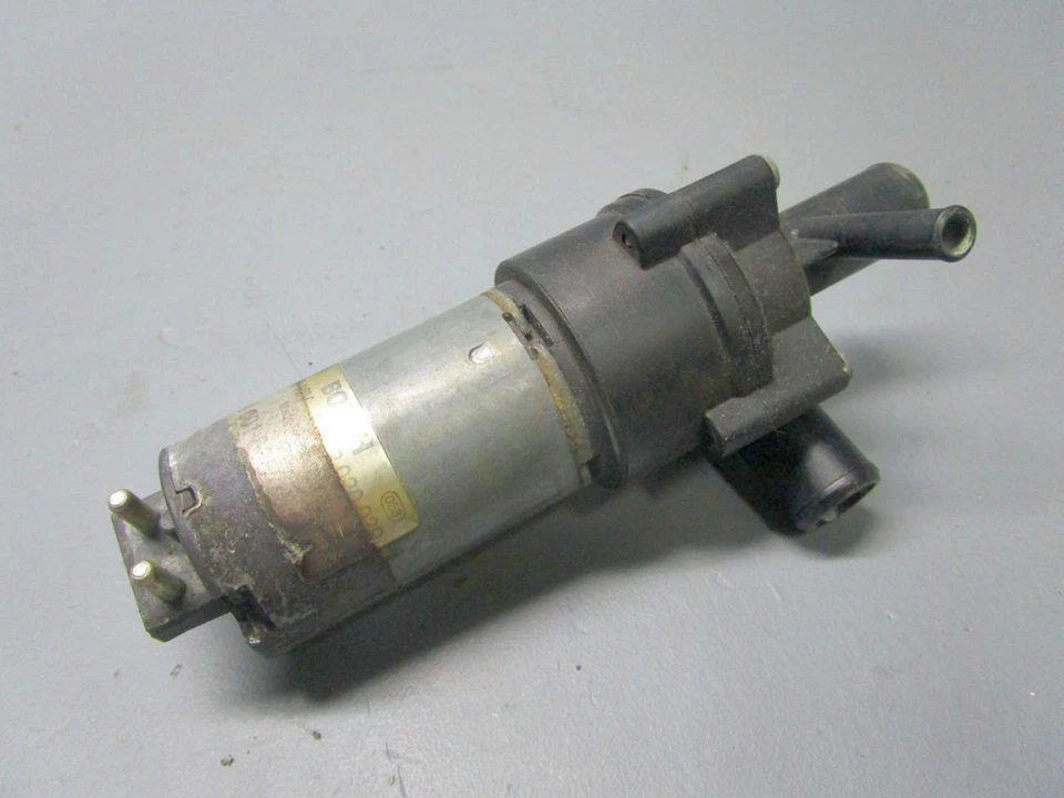 Water Pump Auxiliary Water Pump for Mercedes-Benz C-Class (W202) C 230 0392020029 - Image 2 of 4