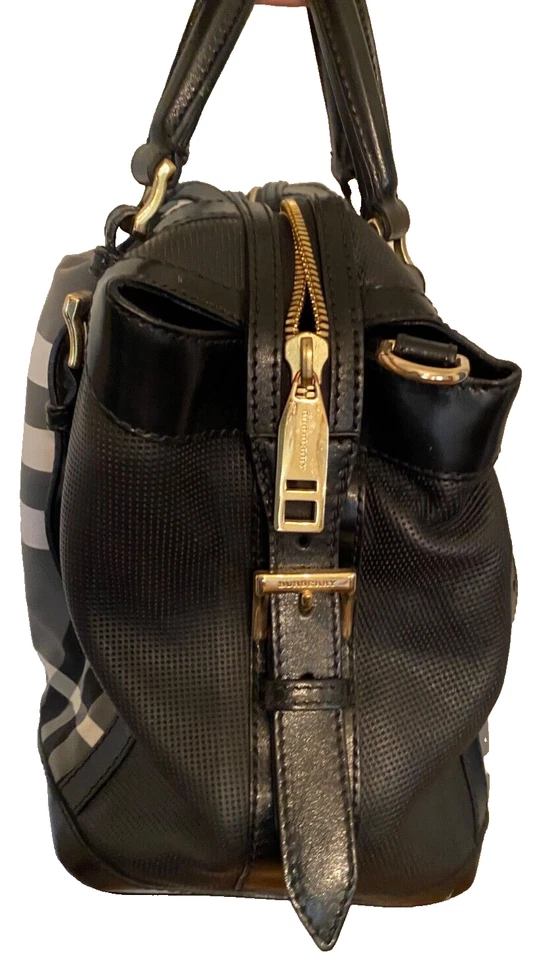 HTF + EUC BURBERRY бить чек средний черный продавцов сумка Дамская сумка кожи / нейлона - Изображение 4 из 4