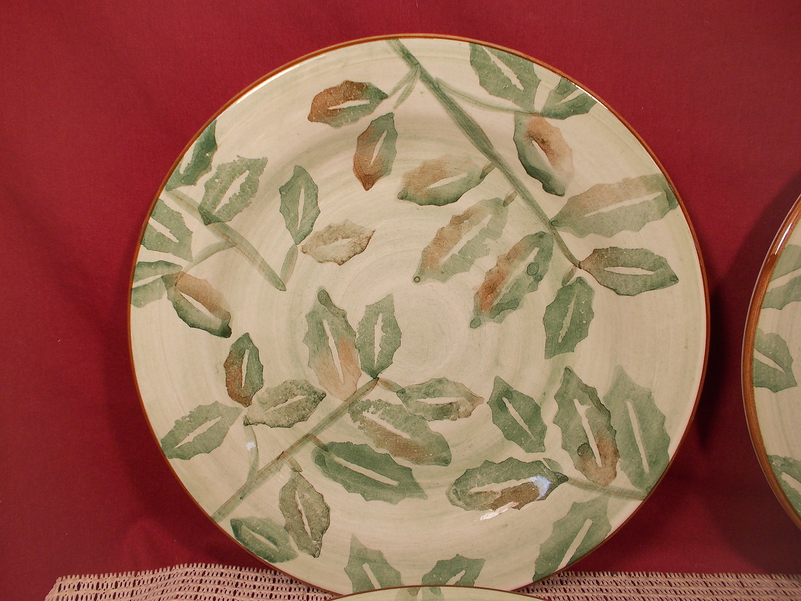 Culinary Arts Dinnerware Holly Hill Set of 4 Salad Dessert Plates 8 1/2