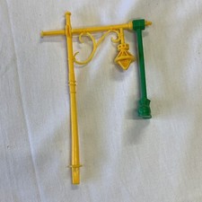 2005 Mouse Trap Board Game Lamppost Piece Replacement Part Only