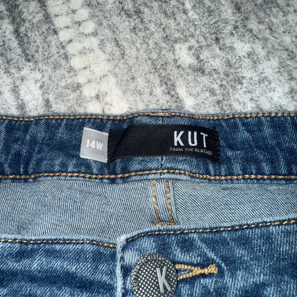 KUT from the Kloth Rachael Fab Ab Mom Jean High Rise Dark Wash Denim Size 14W - Image 4 of 4