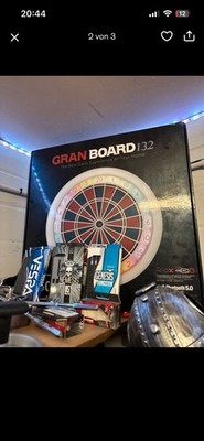 GranBoard Gran Board 132 Elektronische Dartscheibe Softdart Weiß Rot Blau