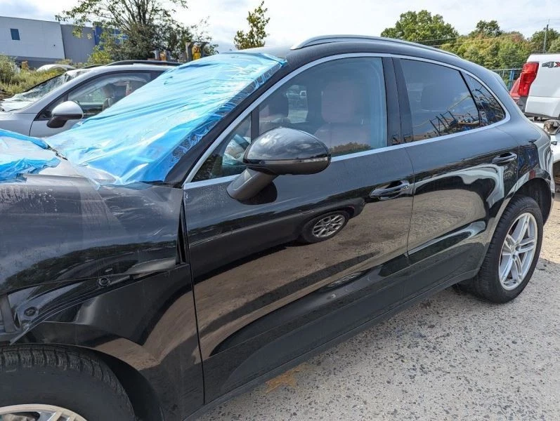 Sensor de punto ciego Porsche Macan 2015-2018 con soporte lado del conductor usado OEM Foto 3 de 4