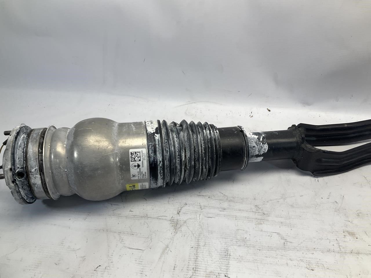 23-24 Maserati Grecale Front Right Passenger Strut Shock Absorber Q
