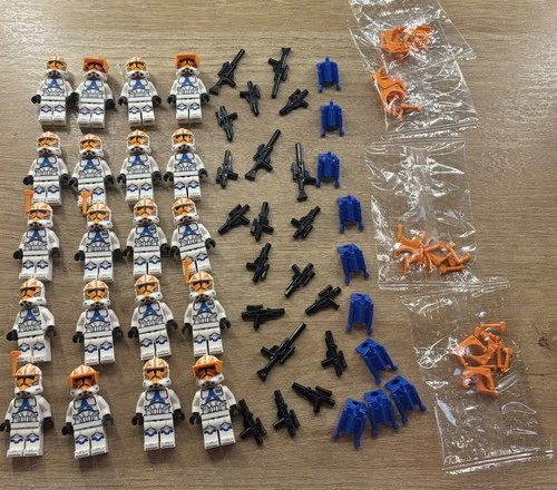 Lego Star Wars 332nd Clone Minifigure Lot Of 20 + Tons Of Accessories