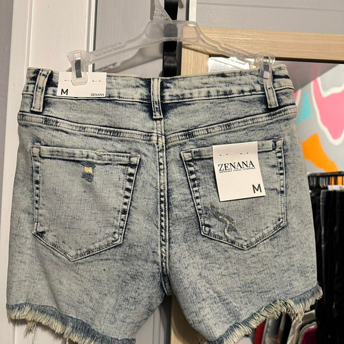 Distressed denim shorts with frayed - Picture 2 of 3