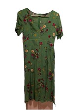 Express Dress Women Small Gorgeous Green With Flowers And A Tie Waist Belt Soft!