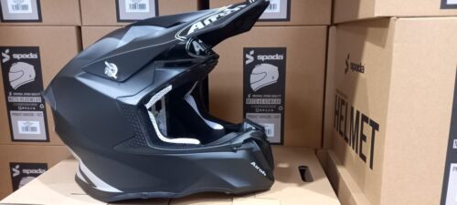Airoh Twist 2.0 matt Black Motocross Helmet Off Road Enduro Quad Dirtbike ATV MX - Picture 1 of 2