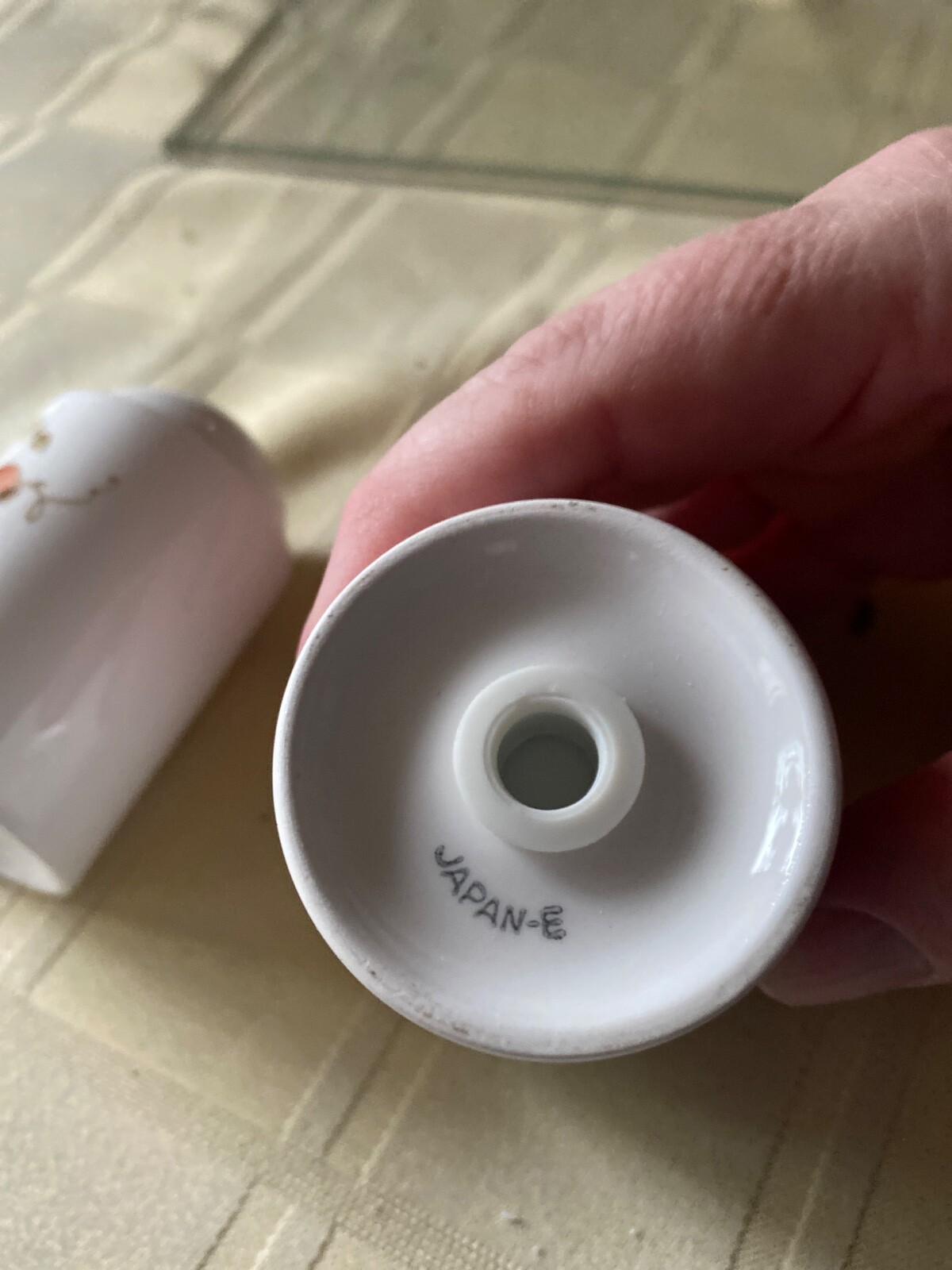 salt and pepper shakers sets