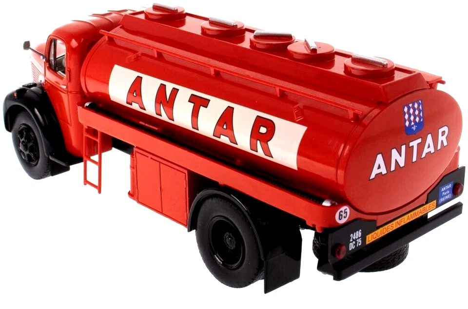 HACHETTE 1/43 BERLIET GLR 8R FUEL/PETROL TANKER TRUCK "ANTAR" RED FRANCE 1954 - Image 4 of 4
