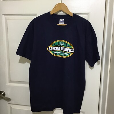 Special Olympics World Games Ireland 2003 Gildan Heavyweight Large Shirt 
