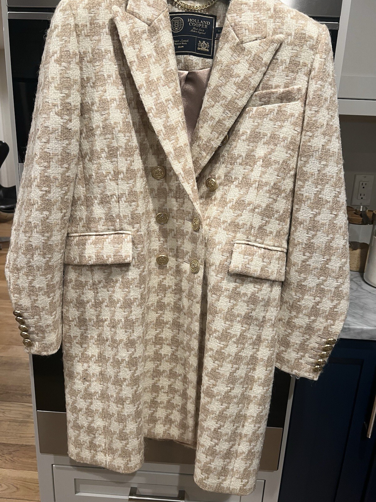 Holland Cooper Houndstooth Coat.   Worn Once. Amazing Quality. 