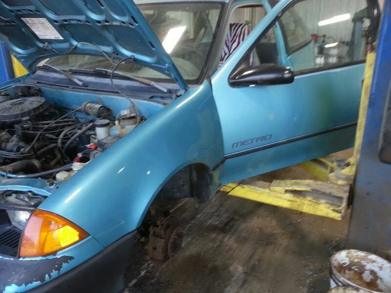 Passenger Right Headlight Composite Hatchback Fits 90-94 FIREFLY 1711066 - Image 3 of 4