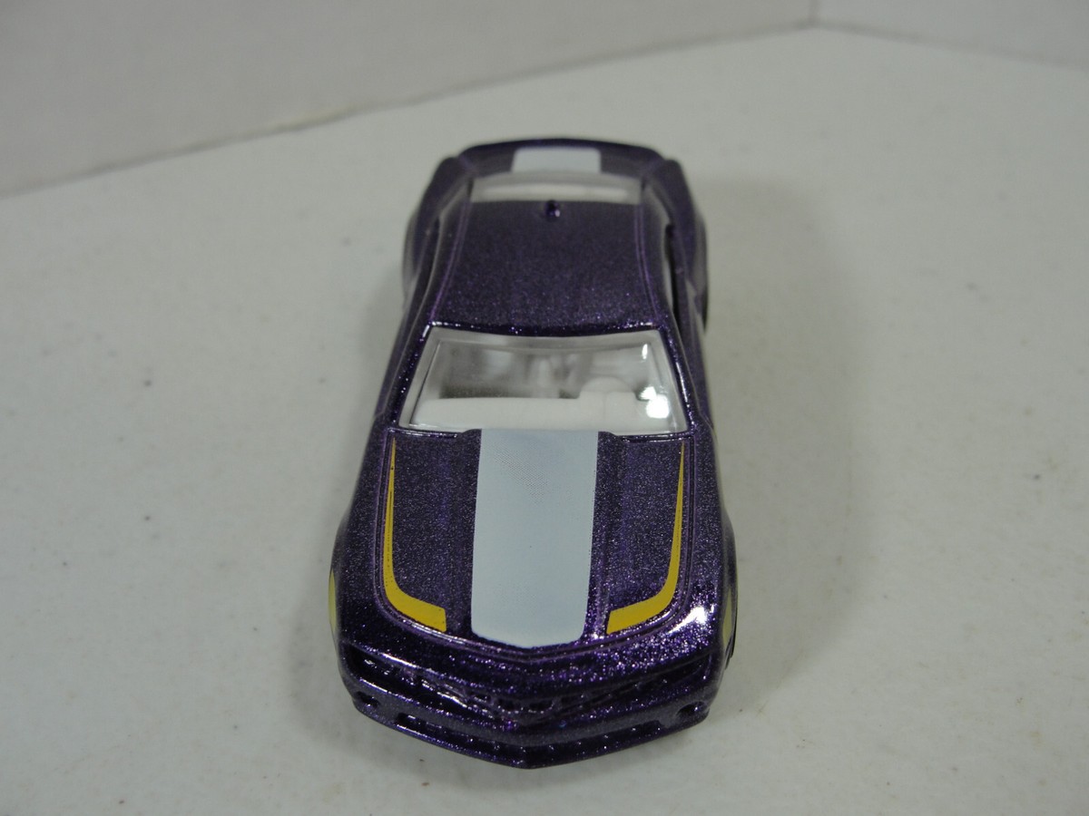 '10 CAMARO SS ミニカー 紫 人気が高い 10 CAMARO 紫 ミニカー SS ミニカー - ミニカー