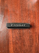 Targa originale scritta VW Passat logo segno emblema VW 3C2857182