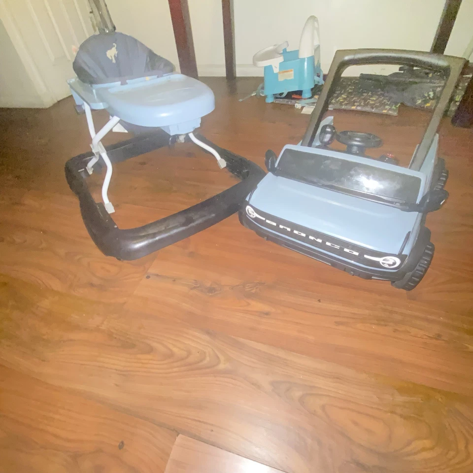 Caminante activo para bebé infantil Ford Bronco 4 en 1 azul gris Foto 4 de 4