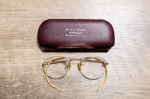ANTIQUE Cir. 1930s 1/10 12K GF Shuron Gold-Filled Spectacles + Stamped + Sticker