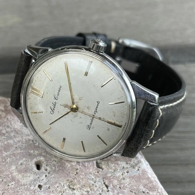 SEIKO Cronos, the highest 23-jewel mechanical watch, manufactured in the 1960s