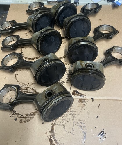 96-02 GM 5.7 L Vortec V8 Engine rods and pistons set. 10172839. Good Used OEM.