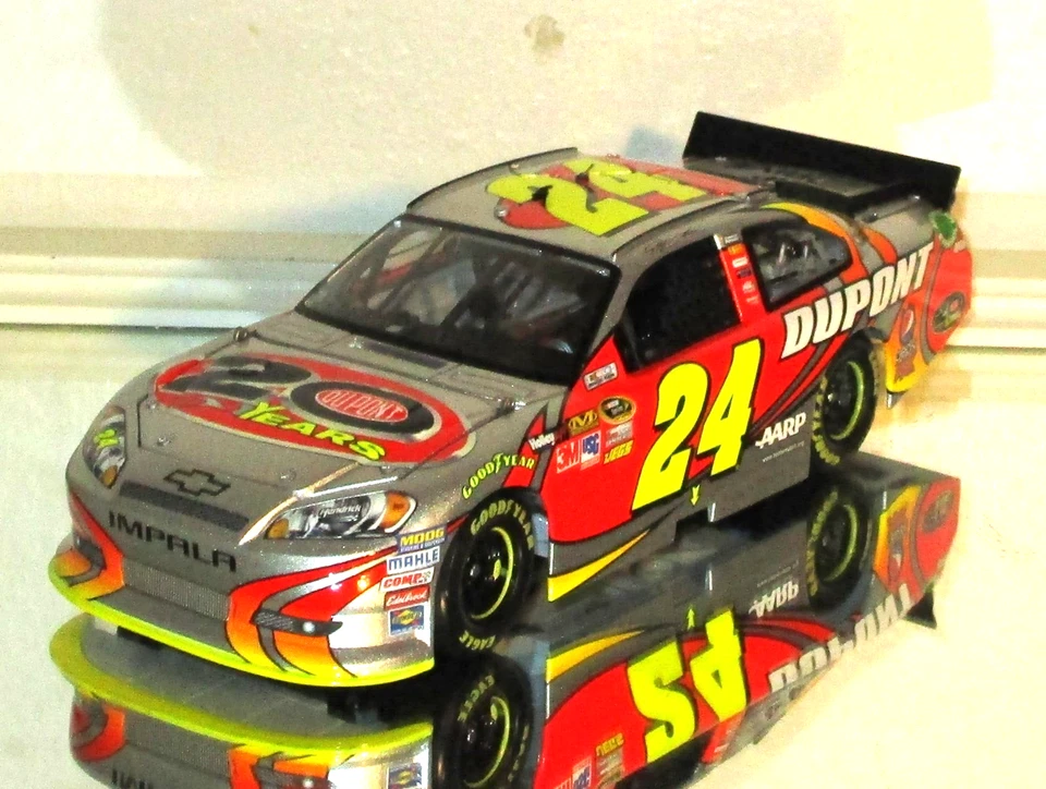RCCA JEFF GORDON #24 2012 Dupont 20 años Celbratory Elite Car #91/400 impresionante Foto 2 de 4