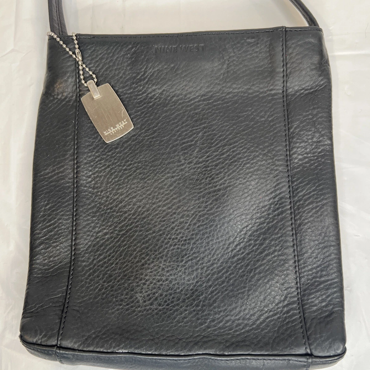 Nine West Black Leather Sling Bag ✨vintage genuine leather Vintage 90s Nine West Black Leather Shoulder Bag main image 4