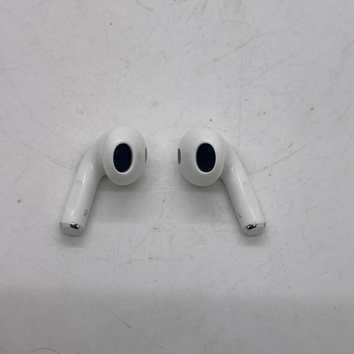 Apple AirPods (3rd Gen) Lightning Charging Case MPNY3AM/A *RIGHT