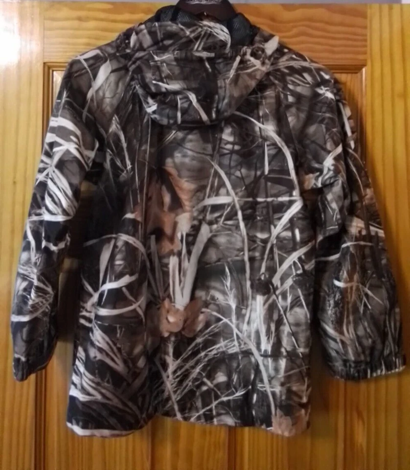 Gander Mountain Guide Series Rain Jacket Max 4 Small RealTree Camo Hunting Gear - Image 2 of 4