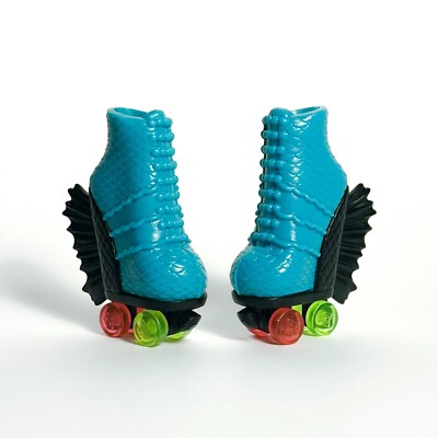 Monster High Roller Maze Lagoona Blue Doll Shoes/Rollerblades Skates G1