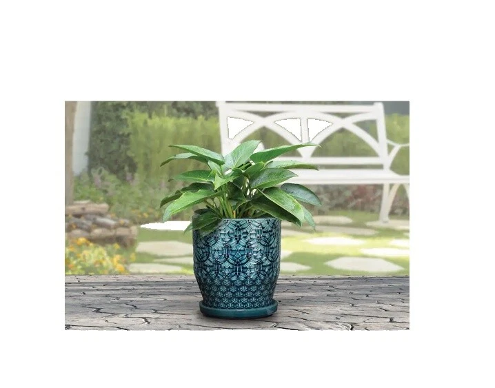 Resin Oval Plant Baskets, Pots, Window Boxes & Saucers