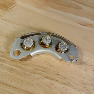 部品 1979-87 Nissan 200SX 1979-83 280Z 720 Diode Assembly NOS #23230