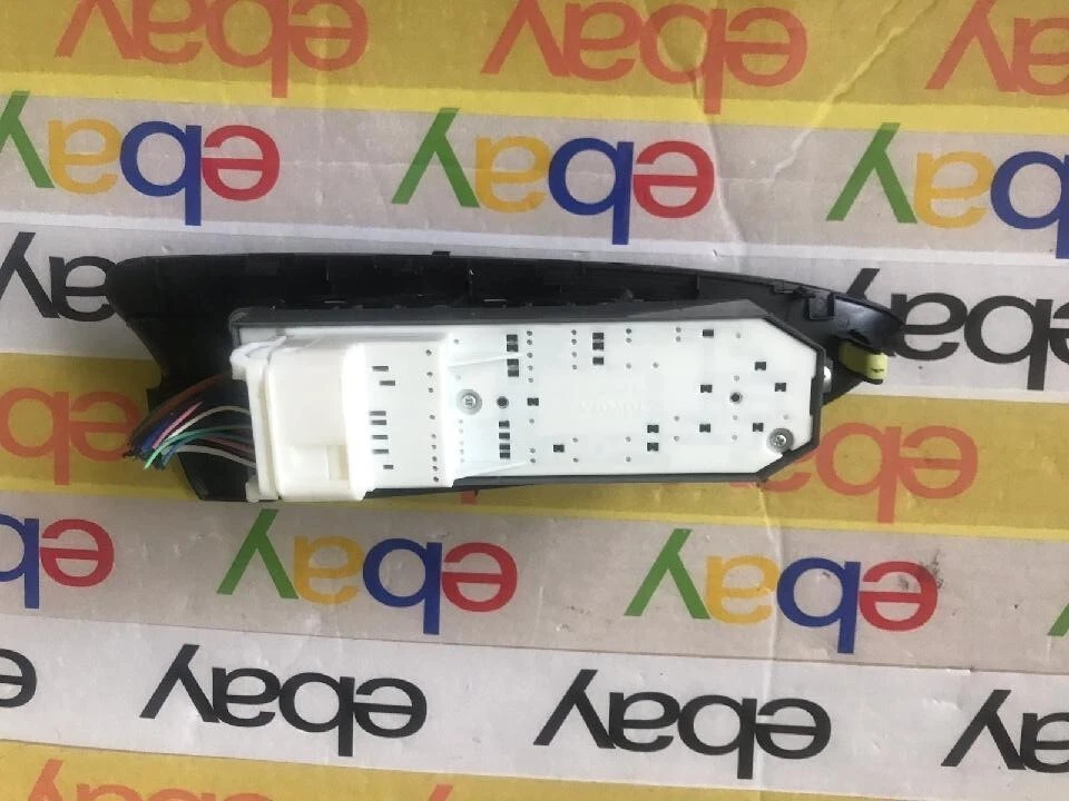 06 07 08 09 10 11 12 Interruptor de control de ventana lateral del conductor Toyota Rav4 74232-42070 Foto 2 de 2