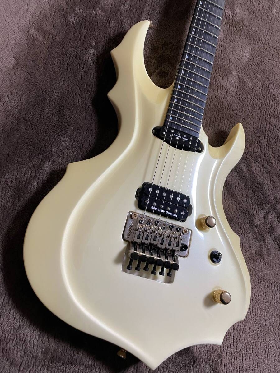 Edwards E-FR-140GT 2013 Pearl White Gold Electric Guitar