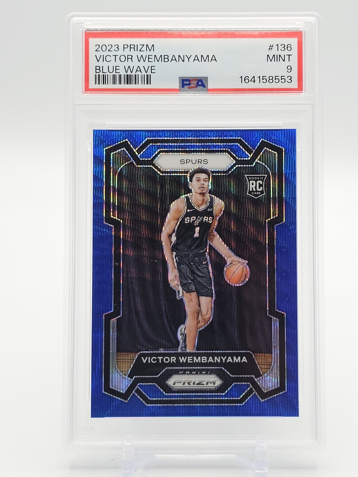 VICTOR WEMBANYAMA 2023-24 PRIZM BLUE WAVE ROOKIE #136 SPURS PSA 9 Q3758
