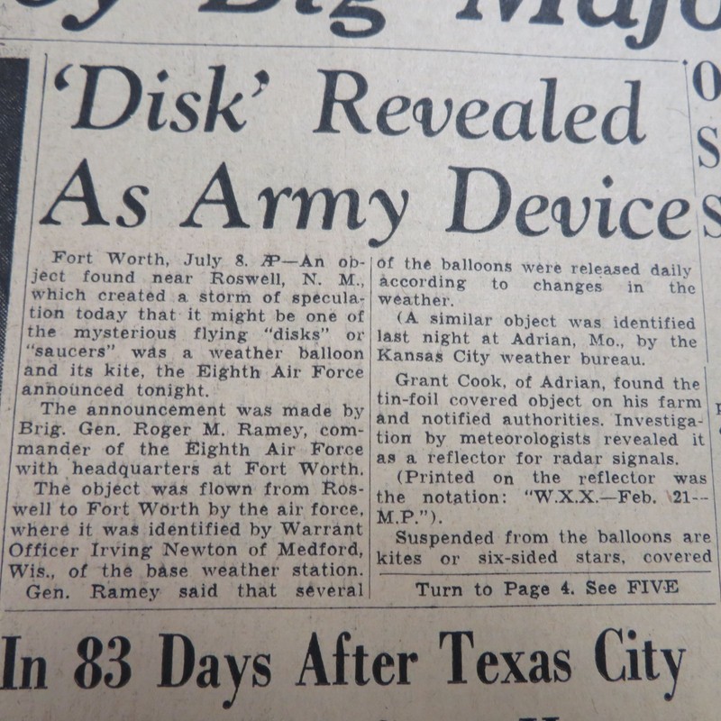 ROSWELL 'DISK' REVEALED AS ARMY DEVICE (UFO) JULY 9 1947 NEWSPAPER