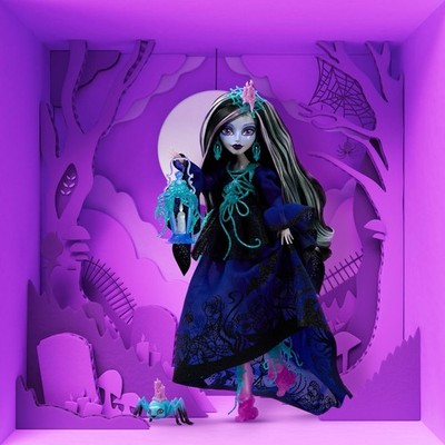 Monster High Designer Series Lenore Loomington Doll NRFB   Mattel Creations