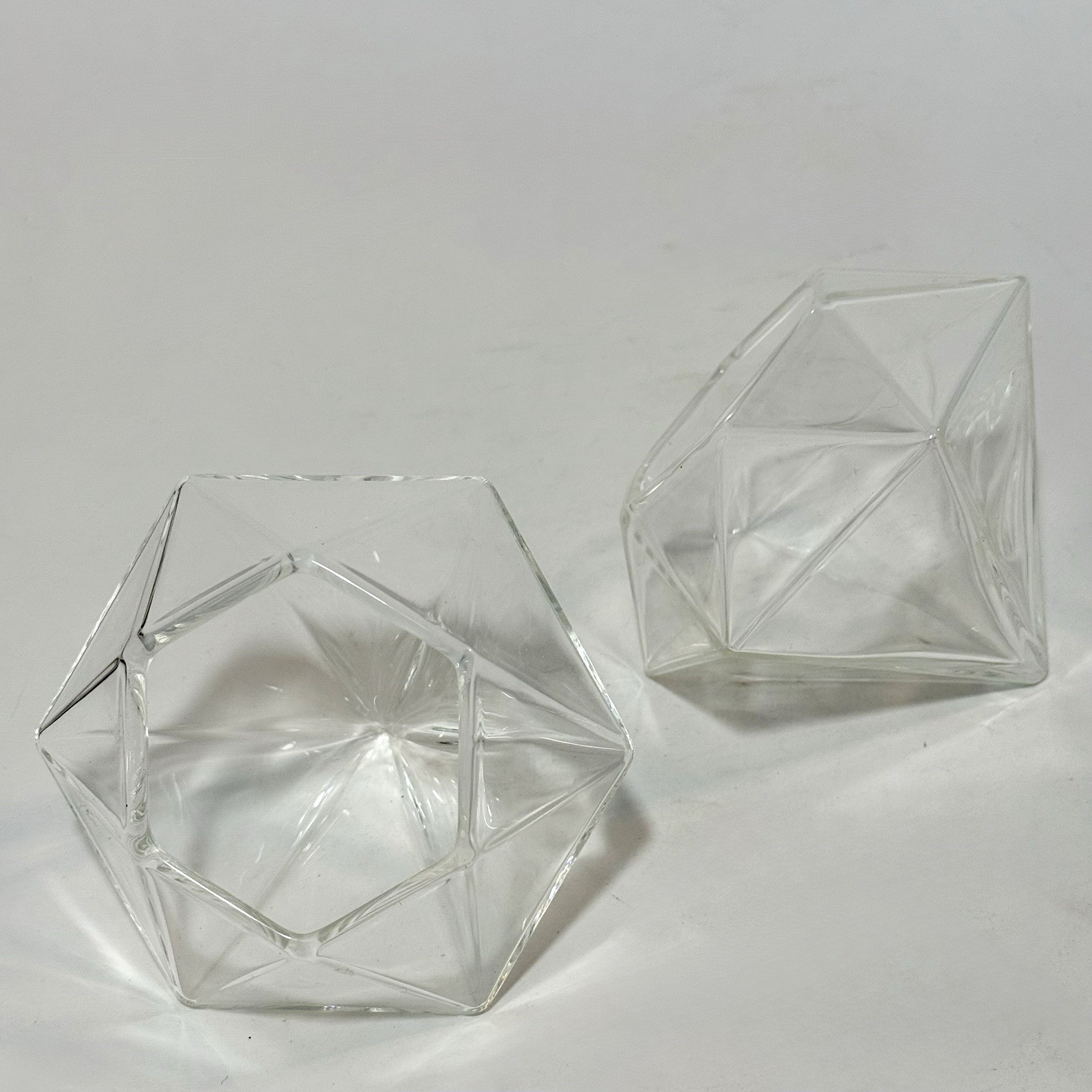 The Wine Savant Diamond Whiskey Decanter w/ 2 Diamond Glasses  (750 ML Decanter)