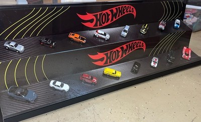 Hot Wheels Wal-Mart Car Store Display Case Collector 