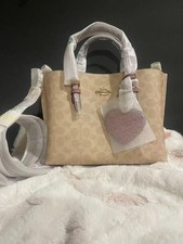 NWT Coach Mollie Tote Bag 25 Signature Canvas With Heart Charm Sand Peony CDF03