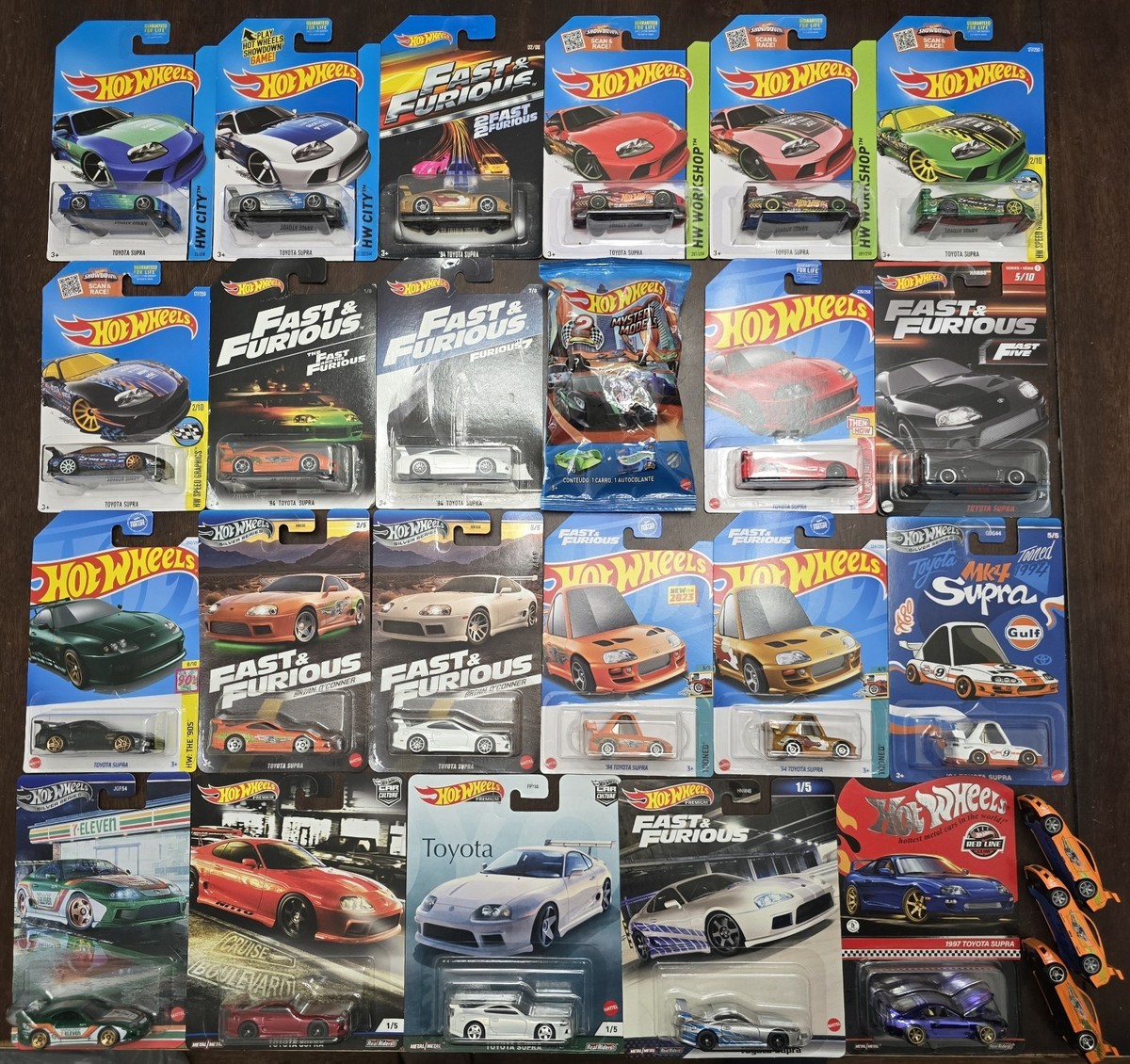 ミニカー Hotwheels FAST&FURIOUS BOX ASSORT Amazon.com: Hot Wheels 2019 Walmart Exclusive Fast & Furious